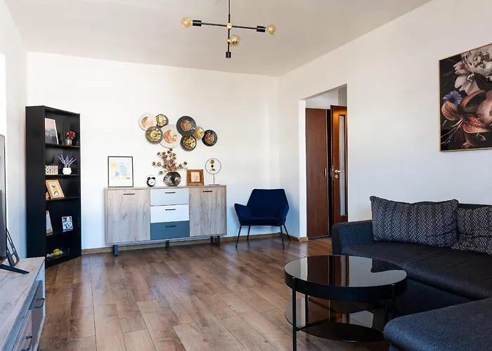 Chic 2-room In The Heart Of With Amazing View