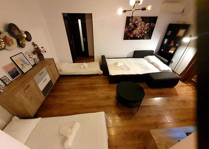 Chic 2-room In The Heart Of With Amazing View Appartement Boekarest