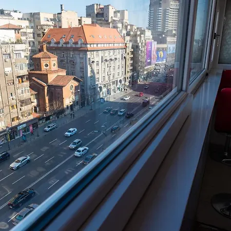 Chic 2-room In The Heart Of With Amazing View Bükreş