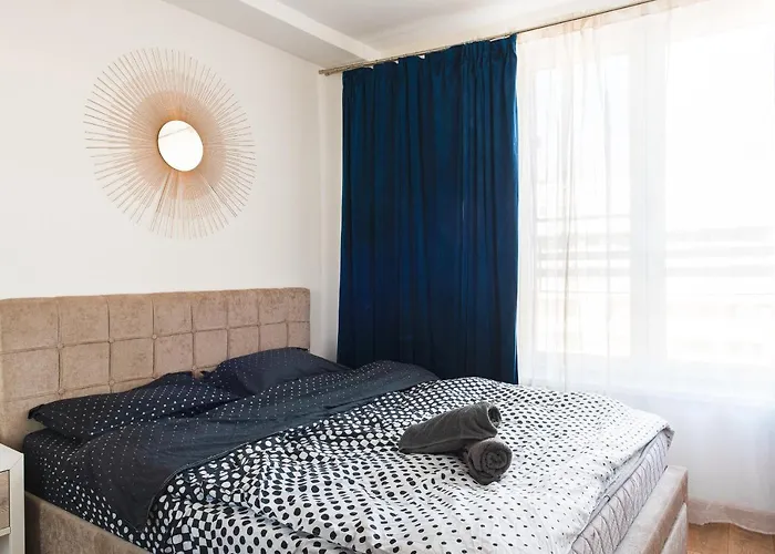 Chic 2-room In The Heart Of With Amazing View ブカレスト